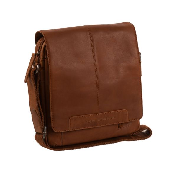 Ανδρικό Δερμάτινο Τσαντάκι Ώμου Chesterfield Remy C48.055031 Κονιάκ – Premium, Κομψό με Καπάκι & Φερμουάρ