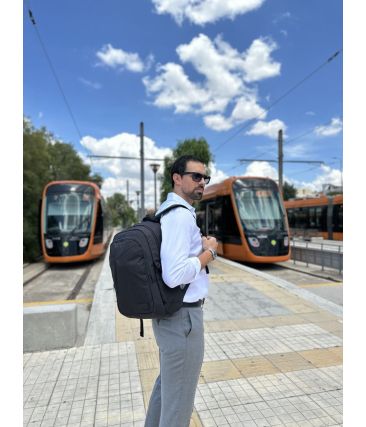 Σακίδιο Πλάτης Mancro 1006 Μαύρο 20L – Αδιάβροχο Backpack με USB & Αντικλεπτική Θήκη