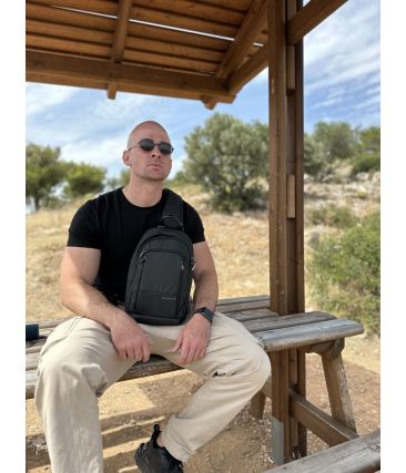 Τσαντάκι Ώμου Χιαστί Bange 1911 Μαύρο – Αδιάβροχο Crossbody με Αντικλεπτική Θήκη & USB Θύρα