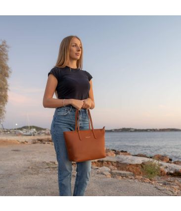 Γυναικεία Τσάντα Ώμου Shopper Pierre Loues 914-62 Καφέ | Ασφαλές Φερμουάρ & Ιμάντες Microfiber | Απόλυτη Οργάνωση & Στυλ