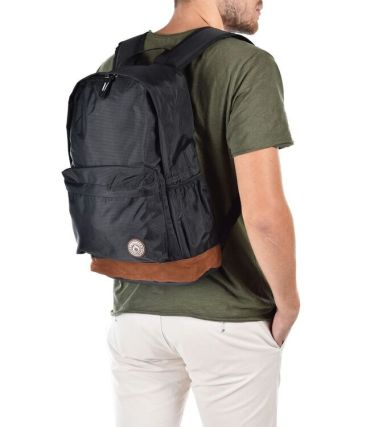 Αδιάβροχο Σακίδιο Πλάτης Diplomat BF854 Μαύρο 15L – Compact Design – Σακίδιο Καθημερινής Χρήσης