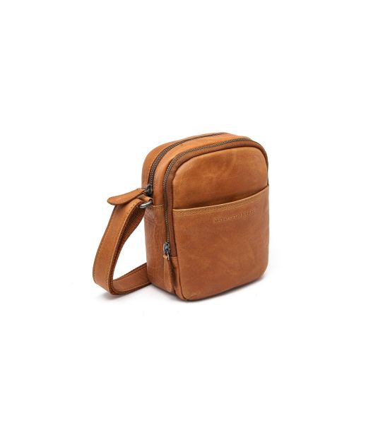 Ανδρικό Δερμάτινο Τσαντάκι Ώμου Μικρό Chesterfield C48.182701 Κονιάκ | Wax Pull Up με 2 Κεντρικές Θήκες