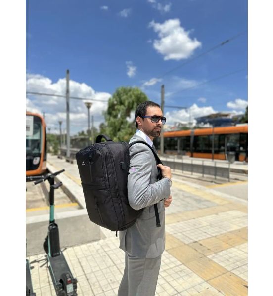Σακίδιο Πλάτης Καμπίνας Matein 1197 40L Μαύρο με Θήκη Laptop 17”, USB Θύρα & με Θήκη Παπουτσιών