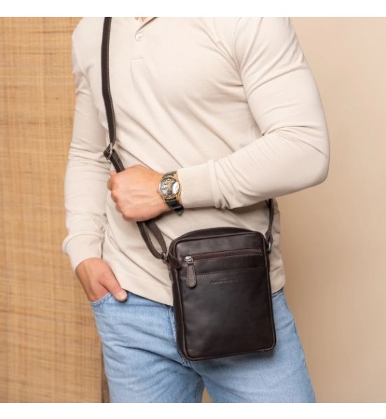 Δερμάτινο Ανδρικό Τσαντάκι Ώμου Chesterfield C48.138601 Laveno Καφέ – Premium Wax Pull up Δέρμα