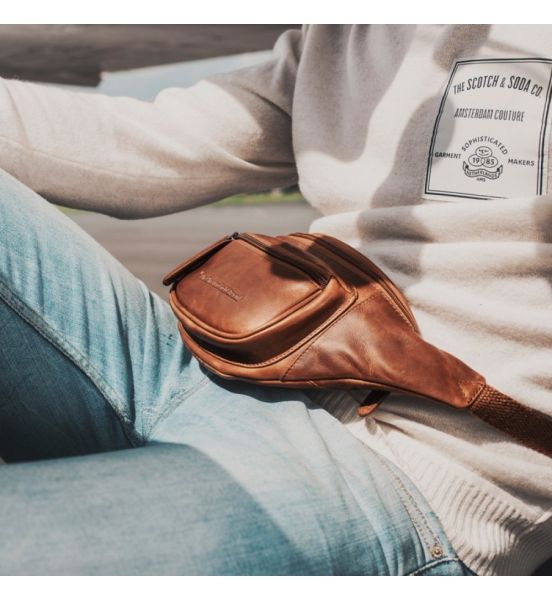 Δερμάτινο Τσαντάκι Μέσης Chesterfield Jack C23.000131 Κονιάκ – Pull-Up Δέρμα – Πρακτικό & Κομψό