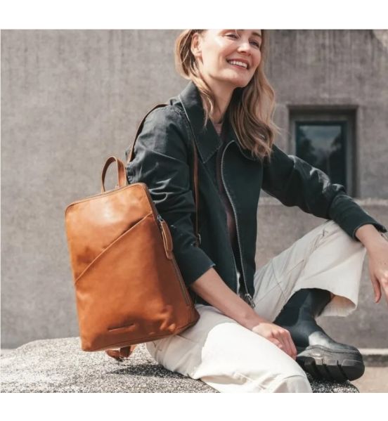 Γυναικείο Δερμάτινο Σακίδιο Πλάτης Chesterfield Amanda C58.014731 Κονιάκ | Κομψό & Premium Backpack