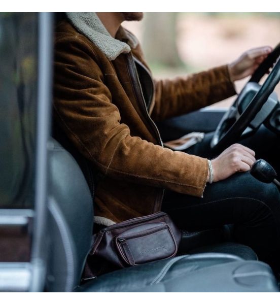 Δερμάτινο Τσαντάκι Μέσης Chesterfield Jack C23.000101 Καφέ – Pull-Up Δέρμα – Πρακτικό & Κομψό
