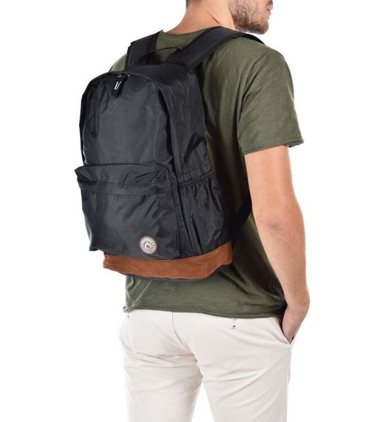 Αδιάβροχο Σακίδιο Πλάτης Diplomat BF854 Μαύρο 15L – Compact Design – Σακίδιο Καθημερινής Χρήσης