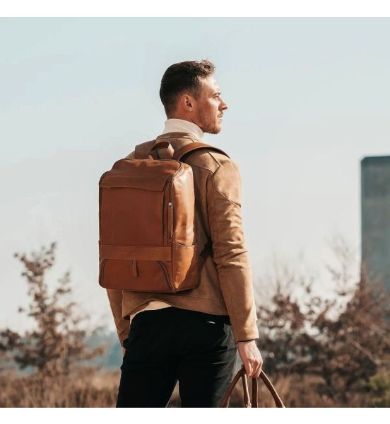 Δερμάτινο Σακίδιο Πλάτης Chesterfield Rich C58.015731 Κονιάκ – Laptop 15.6” & Premium Design
