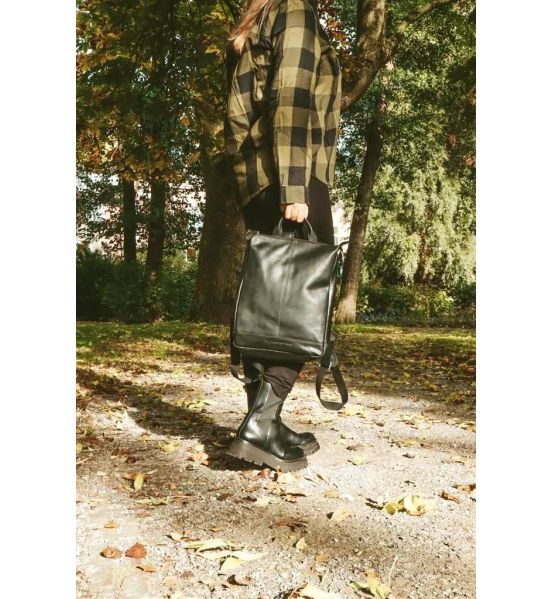 Γυναικείο Δερμάτινο Σακίδιο Πλάτης Chesterfield Saar C58.026101 Καφέ – Premium, Κομψό Στυλ για Πόλη & Γραφείο