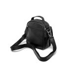Ανδρικό Δερμάτινο Τσαντάκι Ώμου Μικρό Chesterfield C48.182600 Μαύρο | 2 Κεντρικές Θέσεις & 4 Τσέπες | Χειρολαβή