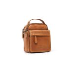 Ανδρικό Δερμάτινο Τσαντάκι Ώμου Μικρό Chesterfield C48.182631 Κονιάκ | 2 Κεντρικές Θέσεις & 4 Τσέπες | Χειρολαβή