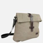 Τσάντα Ώμου Rolltop RCM 17319 Μπεζ – Καμβάς, Πρακτική & Μοντέρνα