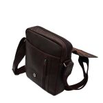 Ανδρικό Δερμάτινο Τσαντάκι Ώμου Chesterfield Remy C48.055000 Καφέ – Premium, Κομψό με Καπάκι & Φερμουάρ