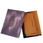 Δερμάτινο Γυναικείο Πορτοφόλι Chesterfield C08.017231 Κονιάκ με RFID Προστασία – Premium Ποιότητα
