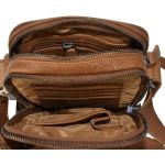 Δερμάτινο Τσαντάκι Ώμου Μικρό Chesterfield C48.097231 Κονιάκ – Κομψό & Ανθεκτικό Wax Pull-Up Δέρμα