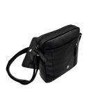 Ανδρικό Δερμάτινο Τσαντάκι Ώμου Chesterfield Remy C48.055000 Μαύρο – Premium, Κομψό με Καπάκι & Φερμουάρ