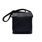 Ανδρικό Δερμάτινο Τσαντάκι Ώμου Chesterfield Remy C48.055000 Μαύρο – Premium, Κομψό με Καπάκι & Φερμουάρ
