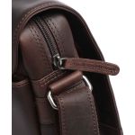 Δερμάτινο Τσαντάκι Ώμου Μεγάλο Chesterfield Raphael C48.055101 Καφέ – Premium Pull-Up Δέρμα με Θήκη Tablet