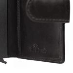 Δερμάτινη Μεταλλική Καρτοθήκη Chesterfield C08.038101 Καφέ με RFID Προστασία – Ασφάλεια & Πολυτέλεια