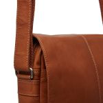 Δερμάτινο Τσαντάκι Ώμου Μεγάλο Chesterfield Raphael C48.055131 Κονιάκ – Premium Pull-Up Δέρμα με Θήκη Tablet