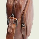 Ανδρικό Δερμάτινο Τσαντάκι Ώμου Chesterfield Valtorio C48.144531 Κονιάκ | Γνήσιο Δέρμα Premium Ποιότητας