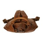 Γυναικείο Δερμάτινο Σακίδιο Πλάτης Chesterfield Saar C58.026131 Κονιάκ – Premium, Κομψό Στυλ για Πόλη & Γραφείο