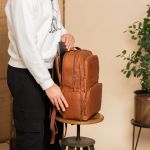 Δερμάτινο Σακίδιο Πλάτης Chesterfield Lennox C58.071131 Κονιάκ – Πολυτελές Laptop 15,6'' Backpack
