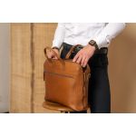 Δερμάτινη Επαγγελματική Τσάντα Chesterfield Levanto  C40.109131 Κονιάκ για Laptop 14