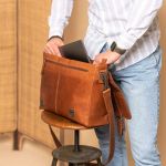 Δερμάτινη Επαγγελματική Τσάντα Chesterfield Imperia C40.109331 Κονιάκ με Θήκη Laptop 15