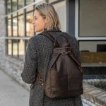 Γυναικείο Δερμάτινο Σακίδιο Πλάτης Chesterfield Manchester C58.014101 Καφέ – Premium Pull-Up Design