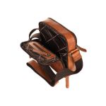 Ανδρικό Δερμάτινο Τσαντάκι Ώμου Chesterfield C48.071731 Κονιάκ – με 2 Κεντρικές Θήκες & Premium Ποιότητα