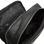 Δερμάτινο Τσαντάκι Ώμου Chesterfield Alva C48.095500 Μαύρο – Premium Pull-Up Δέρμα με Πολλαπλές Θήκες
