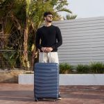 Βαλίτσα Μεγάλη Σκληρή Βαλίτσα 76x30x49 Newcom N1597 Μπλε | 100% Άθραυστο Πολυπροπυλένιο & 4 Γωνιακοί Τροχοί για Κύλιση 360°